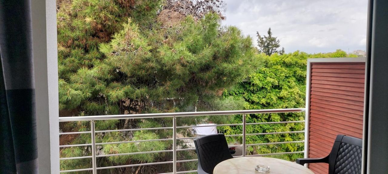Mousses Apartment Σπάτα Εξωτερικό φωτογραφία