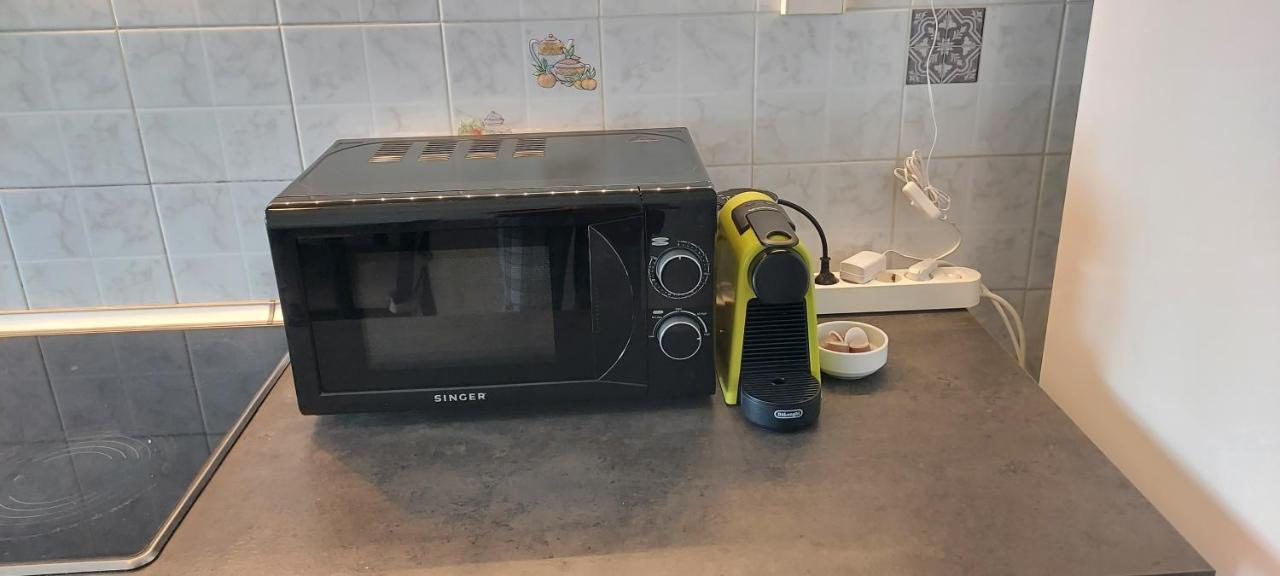 Mousses Apartment Σπάτα Εξωτερικό φωτογραφία