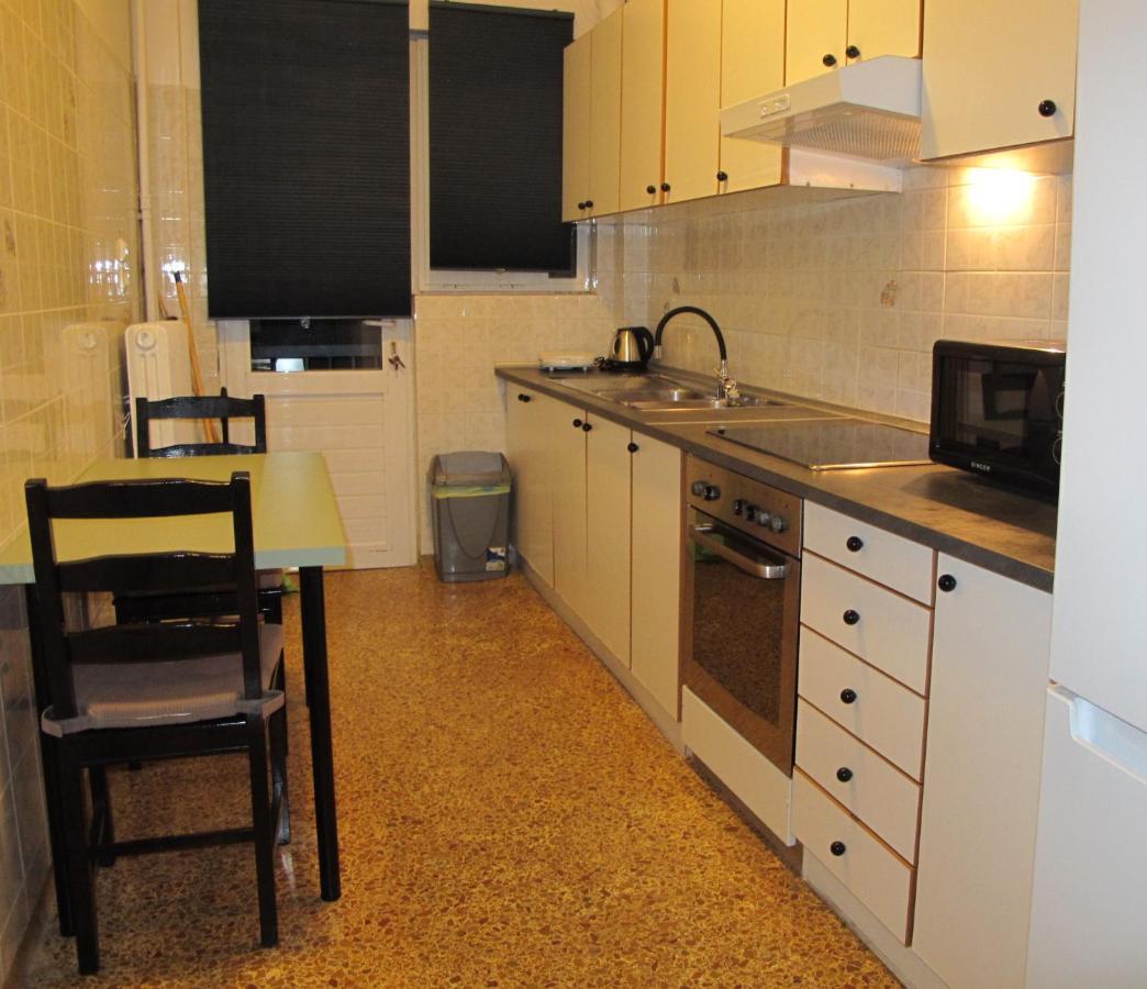 Mousses Apartment Σπάτα Εξωτερικό φωτογραφία